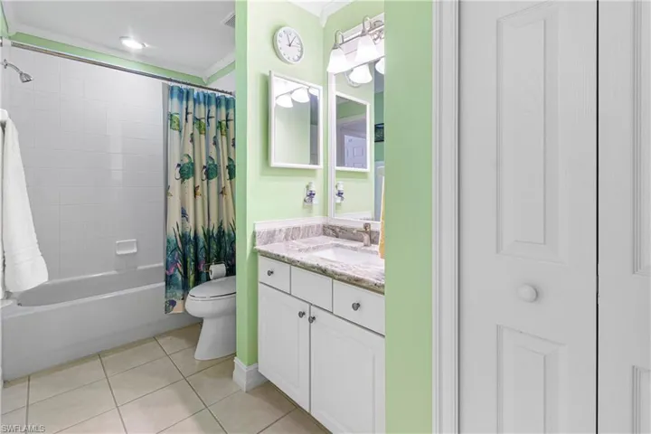 BATH/SHOWER FOR FAMILY & FRIENDS TO ENJOY!