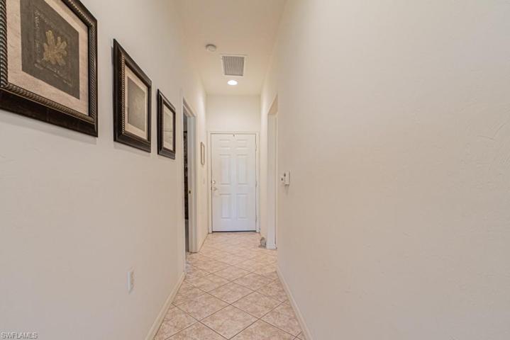 1701  Morning Sun  LN, Naples, FL 34119