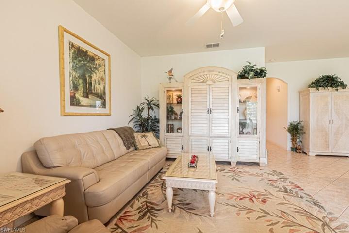 1701  Morning Sun  LN, Naples, FL 34119