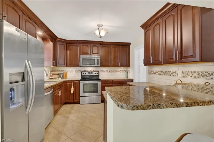 2741 Mcgregor Blvd, Fort Myers, Florida 33901