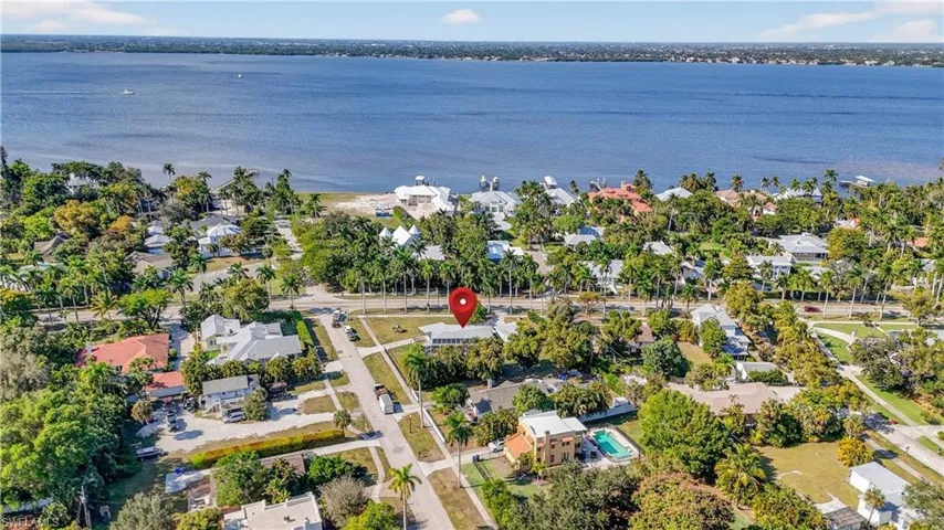 2741 Mcgregor Blvd, Fort Myers, Florida 33901