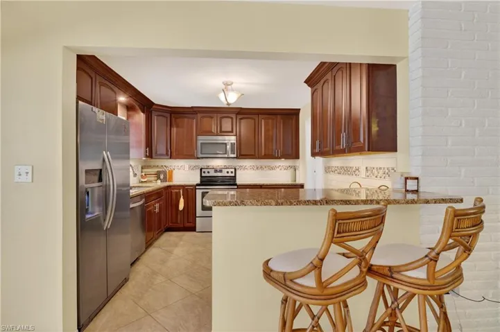 2741 Mcgregor Blvd, Fort Myers, Florida 33901