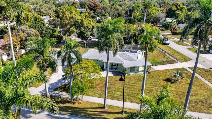 2741 Mcgregor Blvd, Fort Myers, Florida 33901