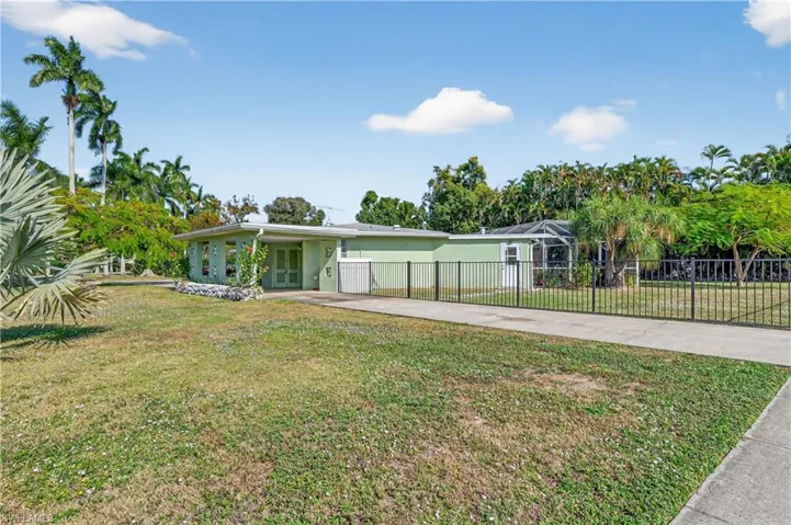 2741 Mcgregor Blvd, Fort Myers, Florida 33901