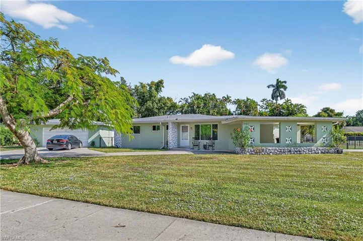 2741 Mcgregor Blvd, Fort Myers, Florida 33901