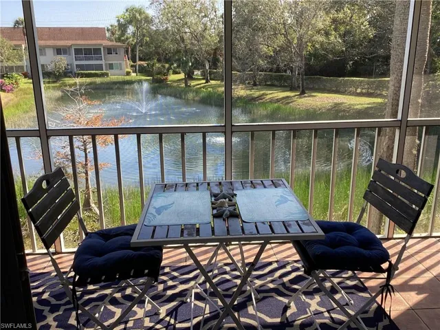 2 Bob O Link Ct # 2b, Naples Fl 34105