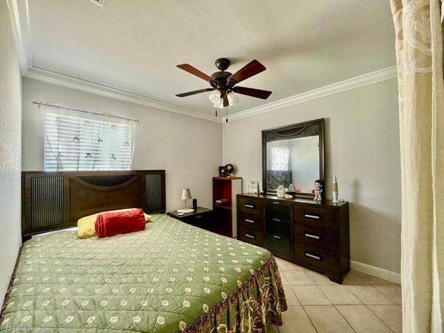 720  16th SE ST, Naples, FL 34117