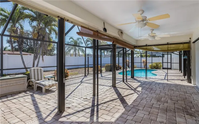 3337 SE 10th  PL, Cape Coral, FL 33904