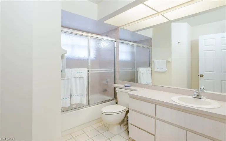 3337 SE 10th  PL, Cape Coral, FL 33904