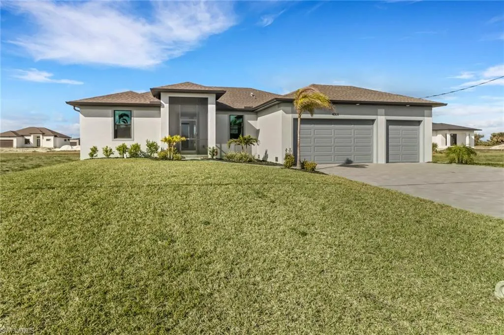 4009 Caloosa Pkwy, Cape Coral, Florida 33993, 4 Bedrooms Bedrooms, ,2 BathroomsBathrooms,Residential,For Sale,Caloosa,225051262