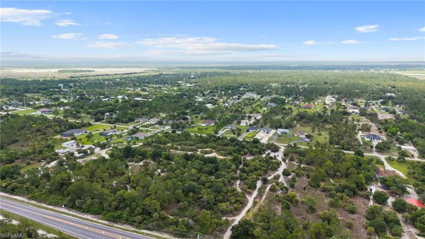8th St Ne, Naples, Florida 34120