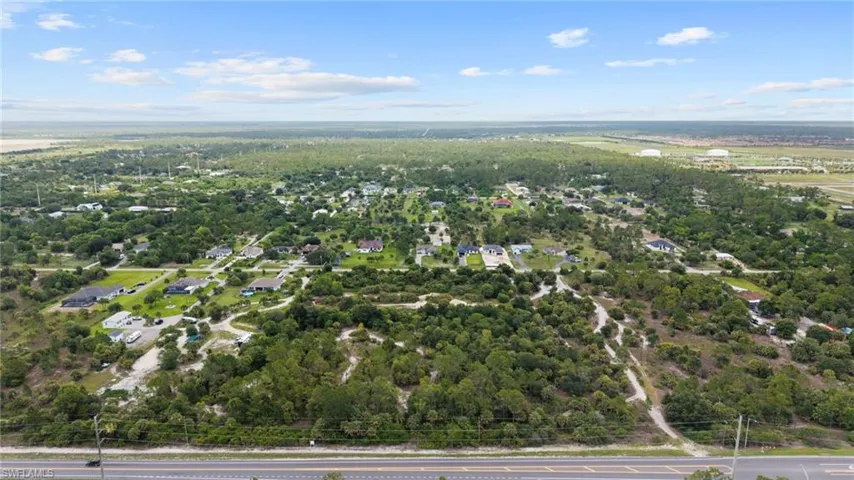 8th St Ne, Naples, Florida 34120