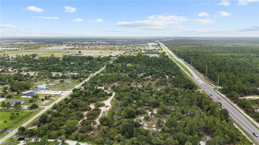 8th St Ne, Naples, Florida 34120