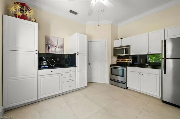 Guest Kitchen