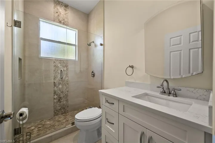 2nd Bathroom