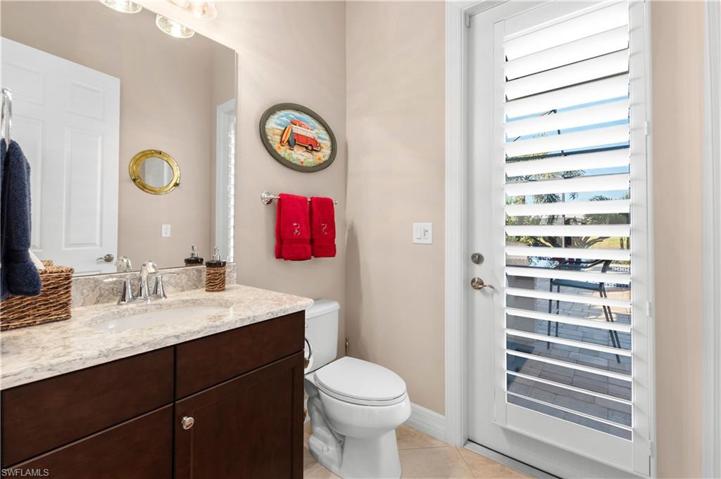 2ND GUEST  BATHROOM