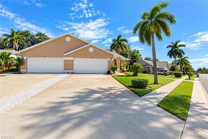 430 Saint Andrews Blvd 6, Naples, Florida 34113