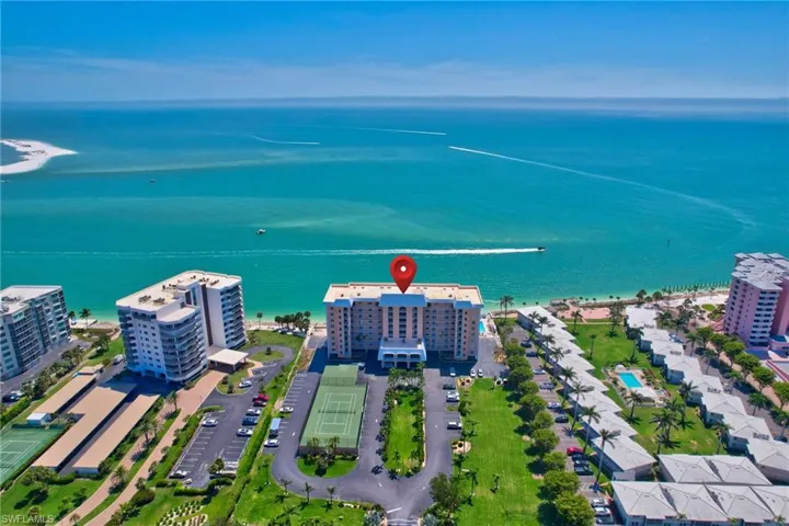 Aerial view with a water view and a view of city