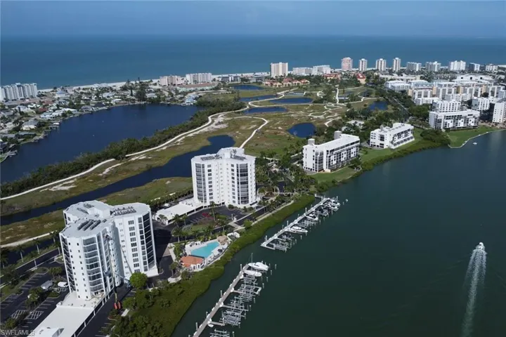 4198 Bay Beach Ln 113, Fort Myers Beach, Florida 33931