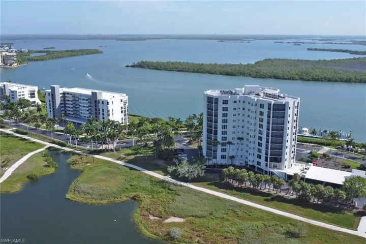 4198 Bay Beach Ln 113, Fort Myers Beach, Florida 33931