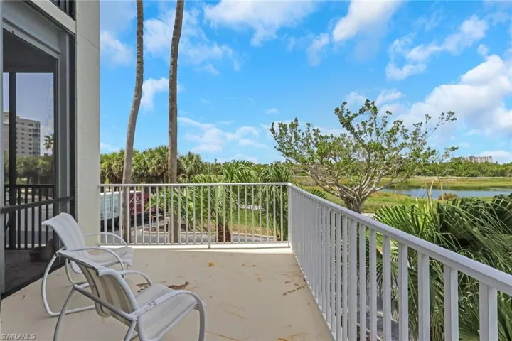 4198 Bay Beach Ln 113, Fort Myers Beach, Florida 33931
