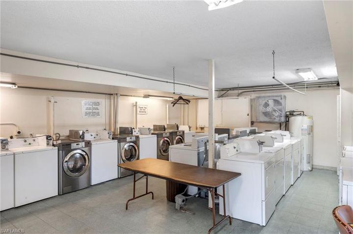3325 Airport RD N # T6, NAPLES FL 34105