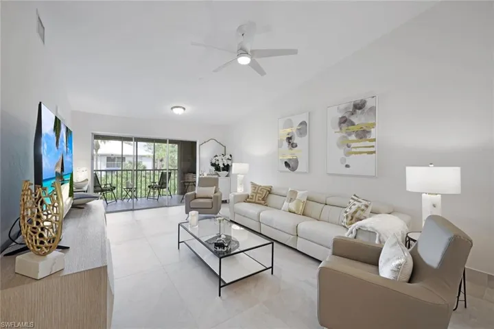 881 Gulf Pavilion Dr 201, Naples, Florida 34108