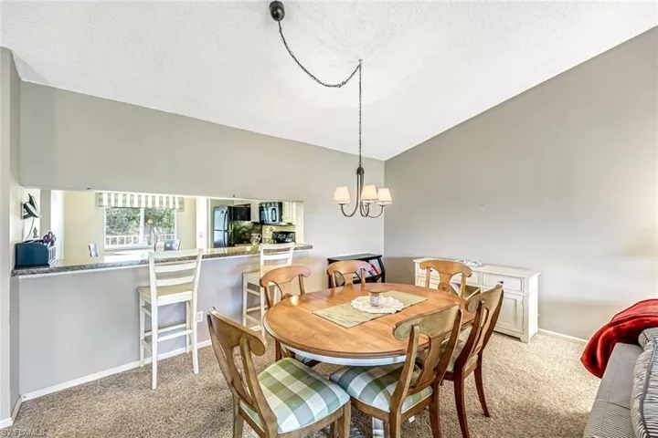 5955  Bloomfield  CIR, Naples, FL 34112