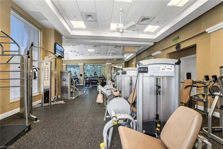 1050 Borghese Ln 1405, Naples, Florida 34114