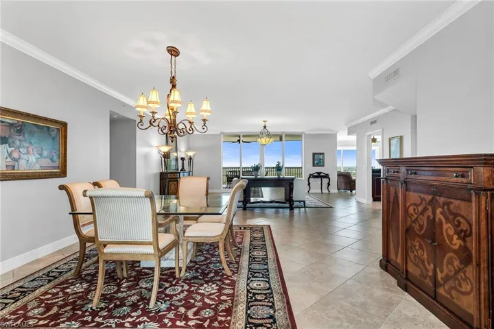 1050 Borghese Ln 1405, Naples, Florida 34114