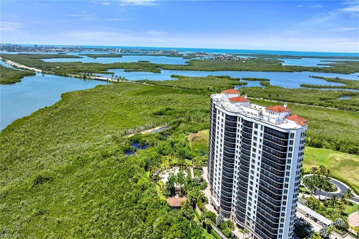 1050 Borghese Ln 1405, Naples, Florida 34114