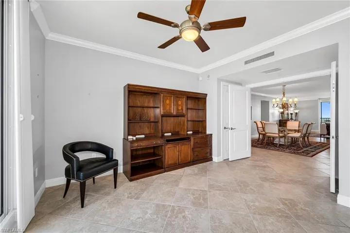 1050 Borghese Ln 1405, Naples, Florida 34114