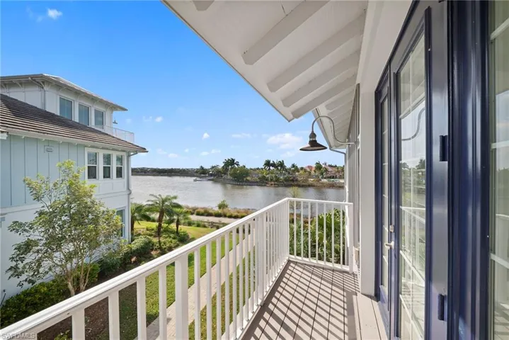 6553 Dominica Dr 202, Naples, Florida 34113