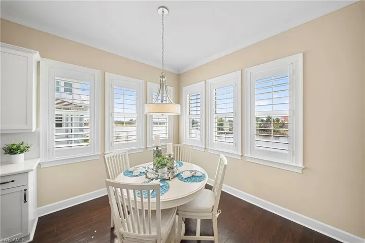 6553  Dominica  DR, Naples, FL 34113