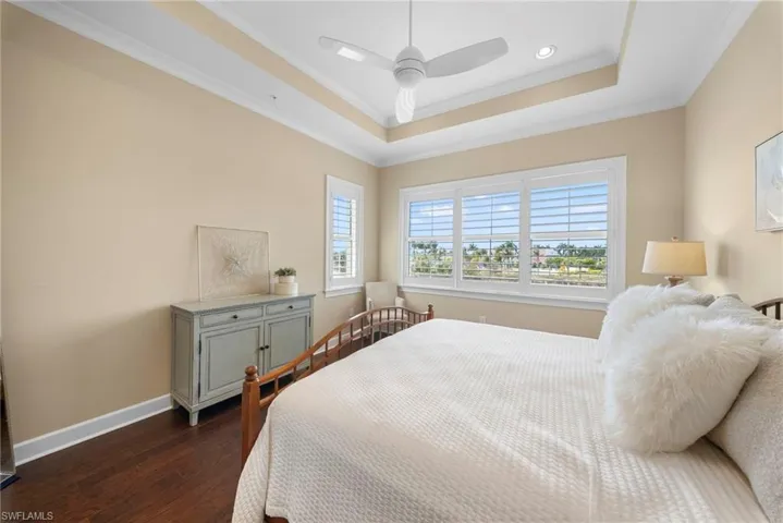 6553  Dominica  DR, Naples, FL 34113