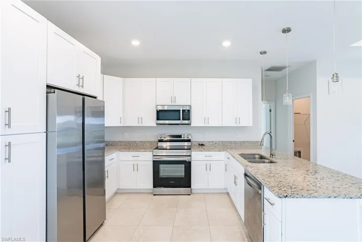 1144 NW 2nd  AVE, Cape Coral, FL 33993