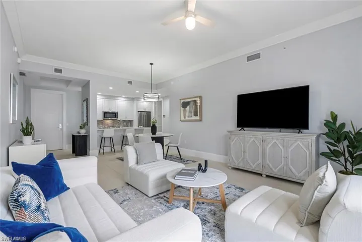1030 3rd Ave S 315, Naples, Florida 34102
