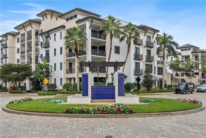 1030 3rd Ave S 315, Naples, Florida 34102