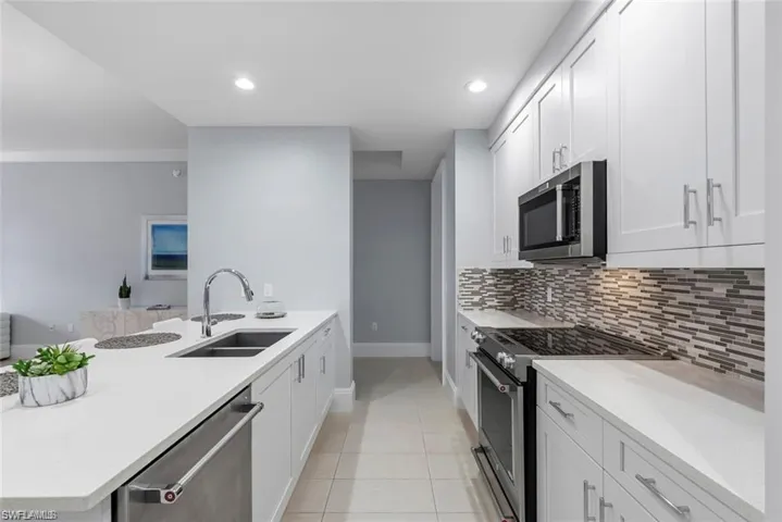 1030 3rd Ave S 315, Naples, Florida 34102