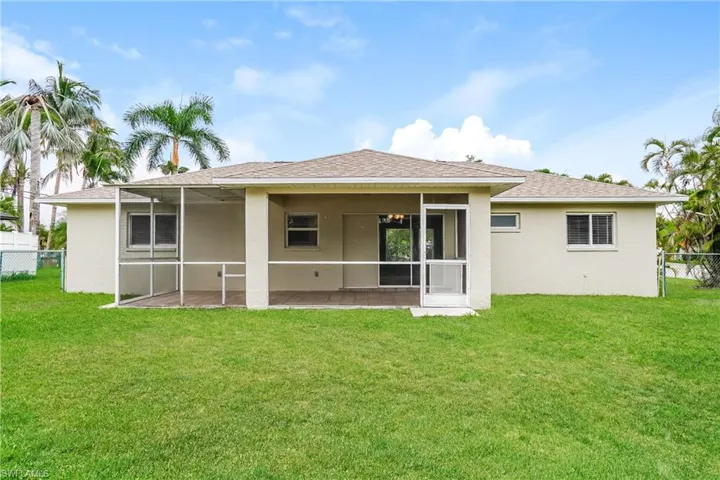 501 Se 17th Ter, Cape Coral, Florida 33990