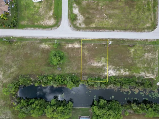 Aerial overview of property's location with property boundaries highlighted