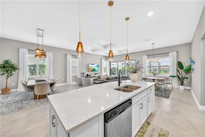 19649 Aqua View Ln, Fort Myers, Florida 33913