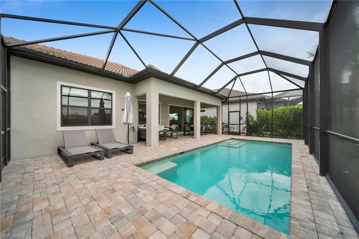 19649 Aqua View Ln, Fort Myers, Florida 33913