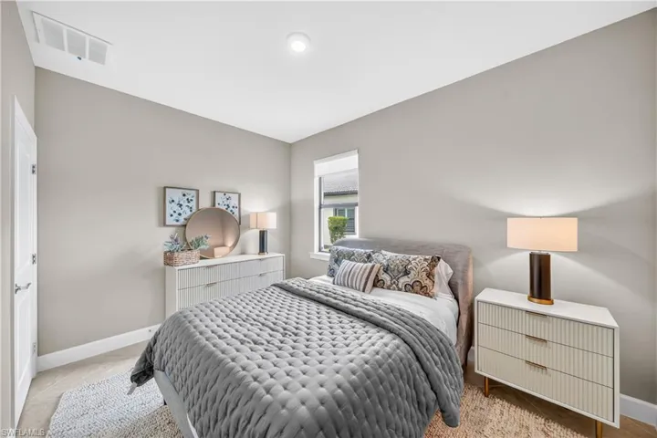 19649 Aqua View Ln, Fort Myers, Florida 33913