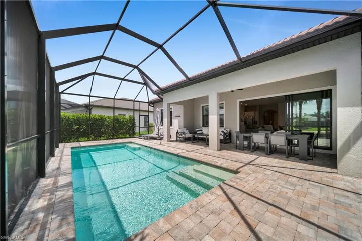 19649 Aqua View Ln, Fort Myers, Florida 33913