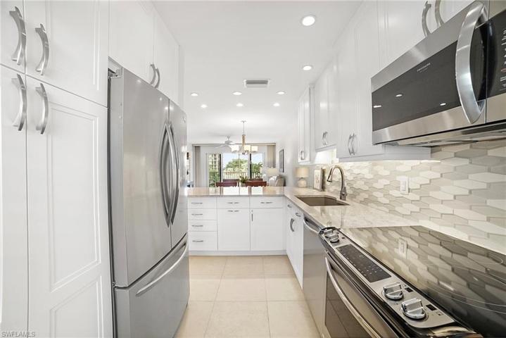 411 S Collier  BLVD, MARCO ISLAND, FL 34145