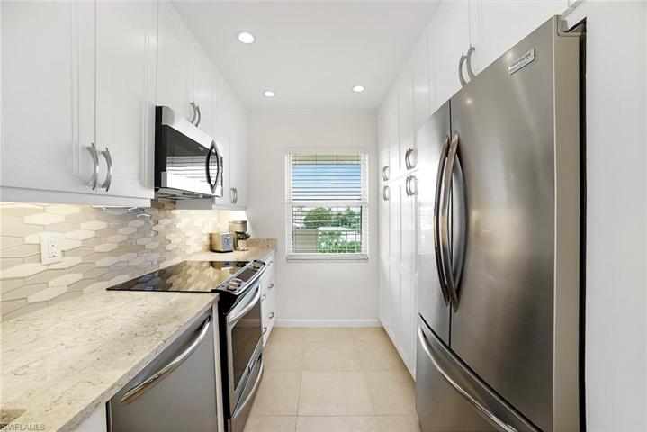 411 S Collier  BLVD, MARCO ISLAND, FL 34145