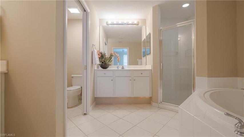 8500 Legends BLVD # 104, FORT MYERS FL 33912