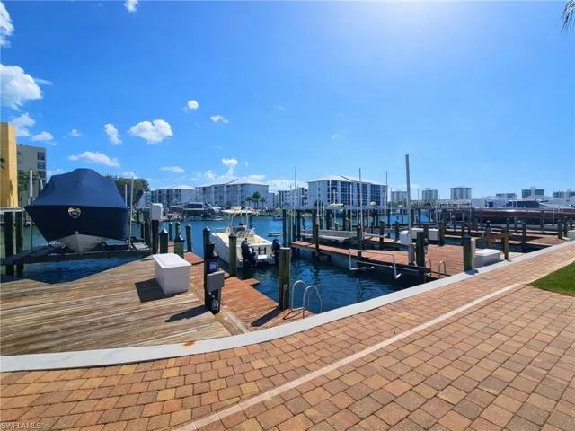 200 Lenell Rd 115, Fort Myers Beach, Florida 33931