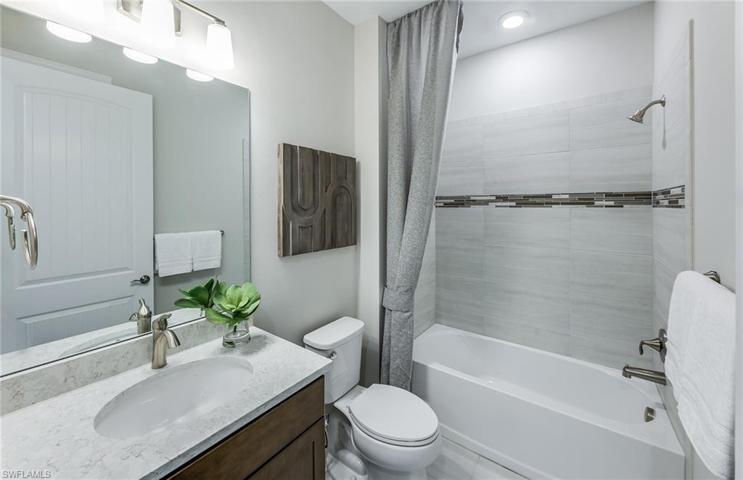 Photo of furnished model, options may vary.